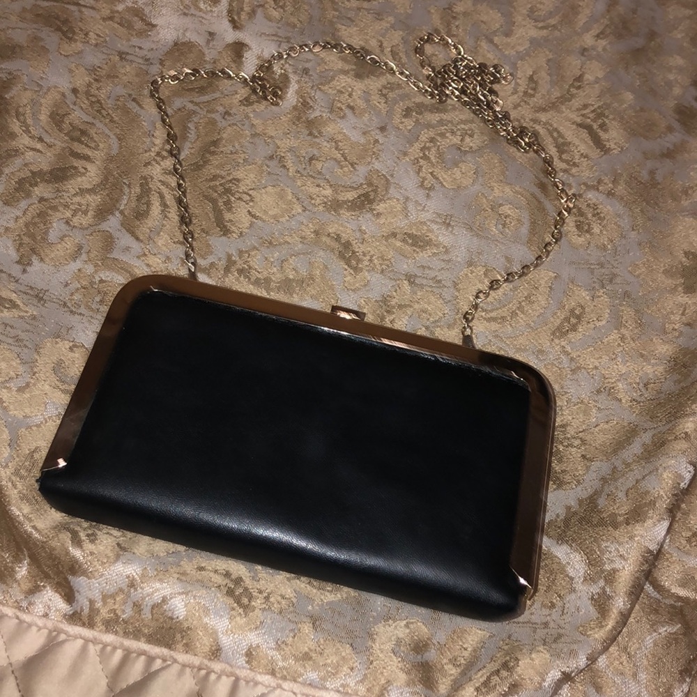 Women’s Crossbody